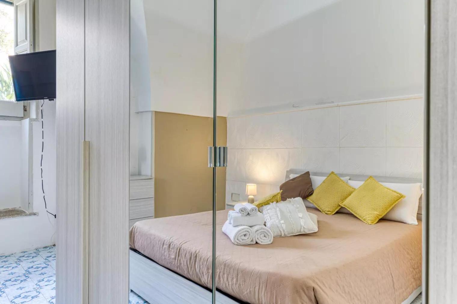 Villa Cesarea Dimora Di Charme ซานตา เชซาเรอา แตร์เม ภายนอก รูปภาพ